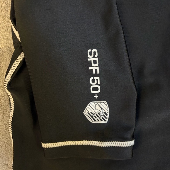 ☀️ Aqua Armor SPF 50+ Rash Guard Swim Shirt | Black Youth Small NWOT - Picture 4 of 4